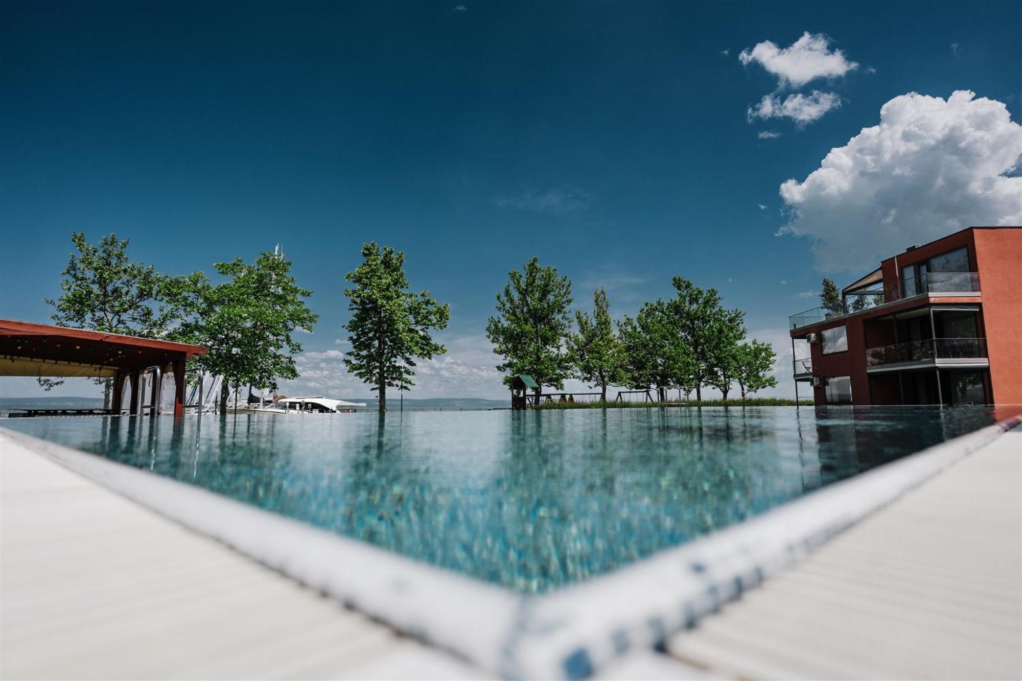 Butique Apartman Grand Balatonlelle Εξωτερικό φωτογραφία